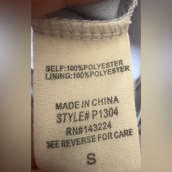 ILLA ILLA Floral Patterned Romper with Pink and Black Accents 🌸 - Picture 9 of 10